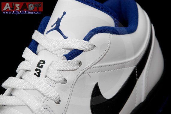 air-jordan-1-phat-low-white-black-deep-royal-1