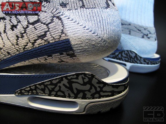 air-jordan-iii-retro-slide-white-trueblue-1