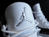 air-jordan-xi-ie-wht-blk-rr-03